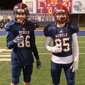 Meet your Posher, Blake